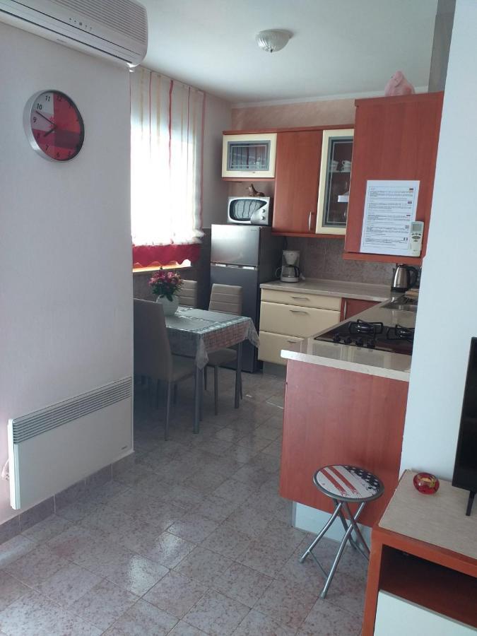 Apartmán Lori Pula Exteriér fotografie